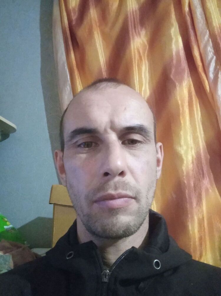  47644714  , 19 ,    