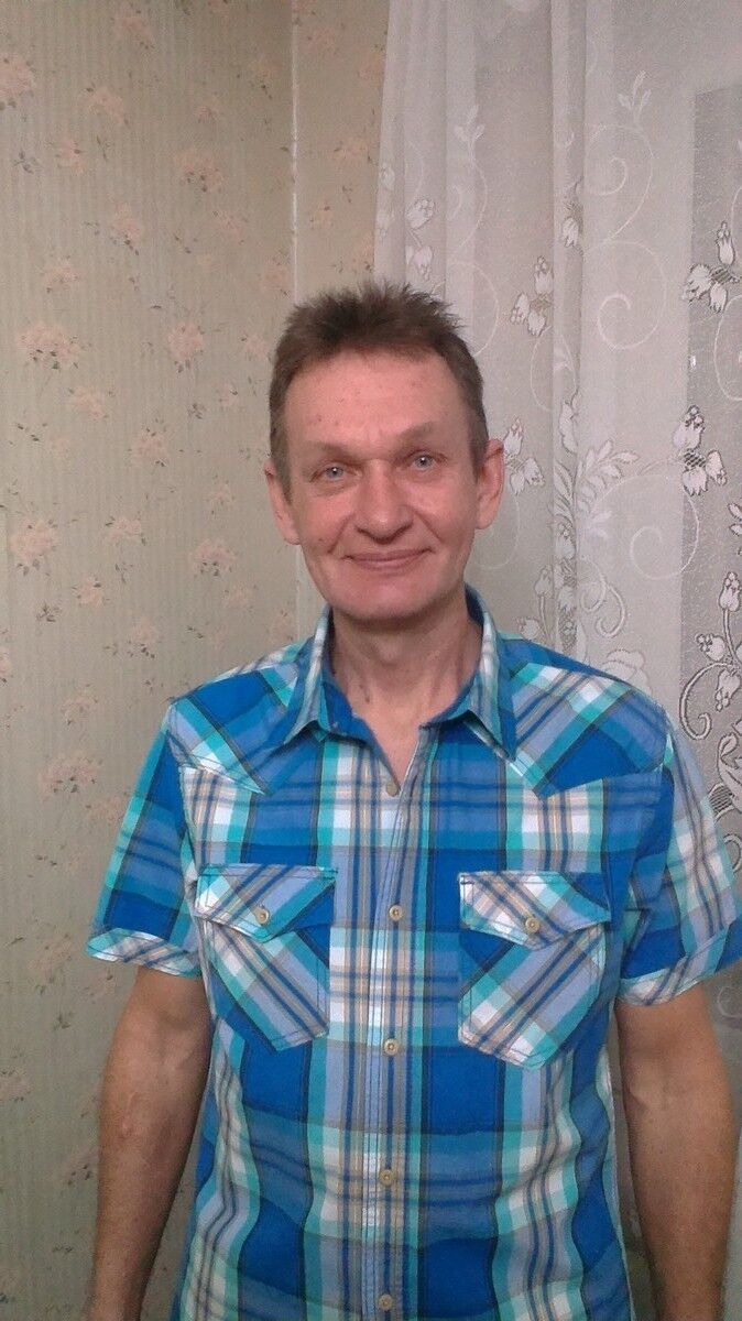  6928874  VVictor, 66 ,    --