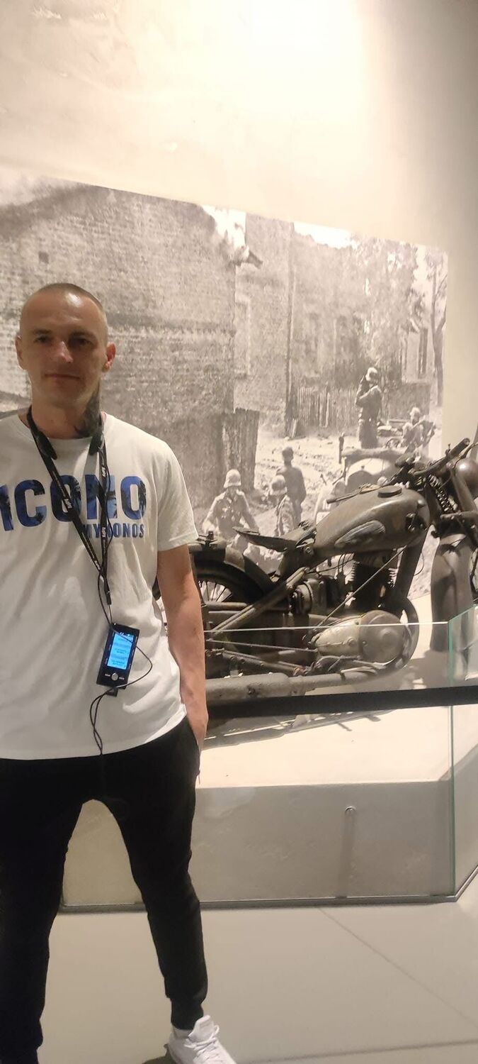  54747314  Andrey, 37 ,    Gelsenkirchen