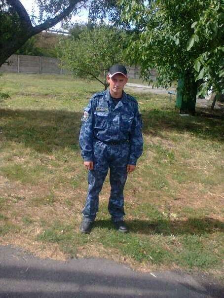  5211524  Fedir, 29 ,    