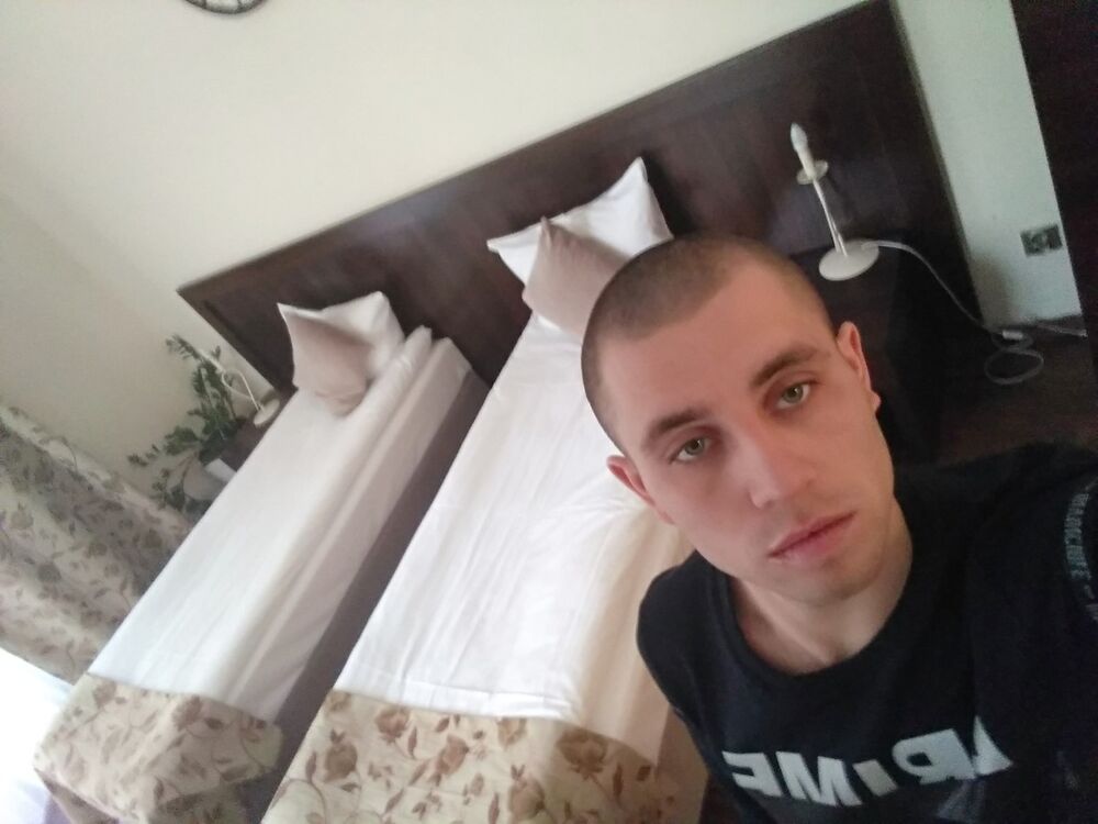  15383364  Vasyl, 30 ,    