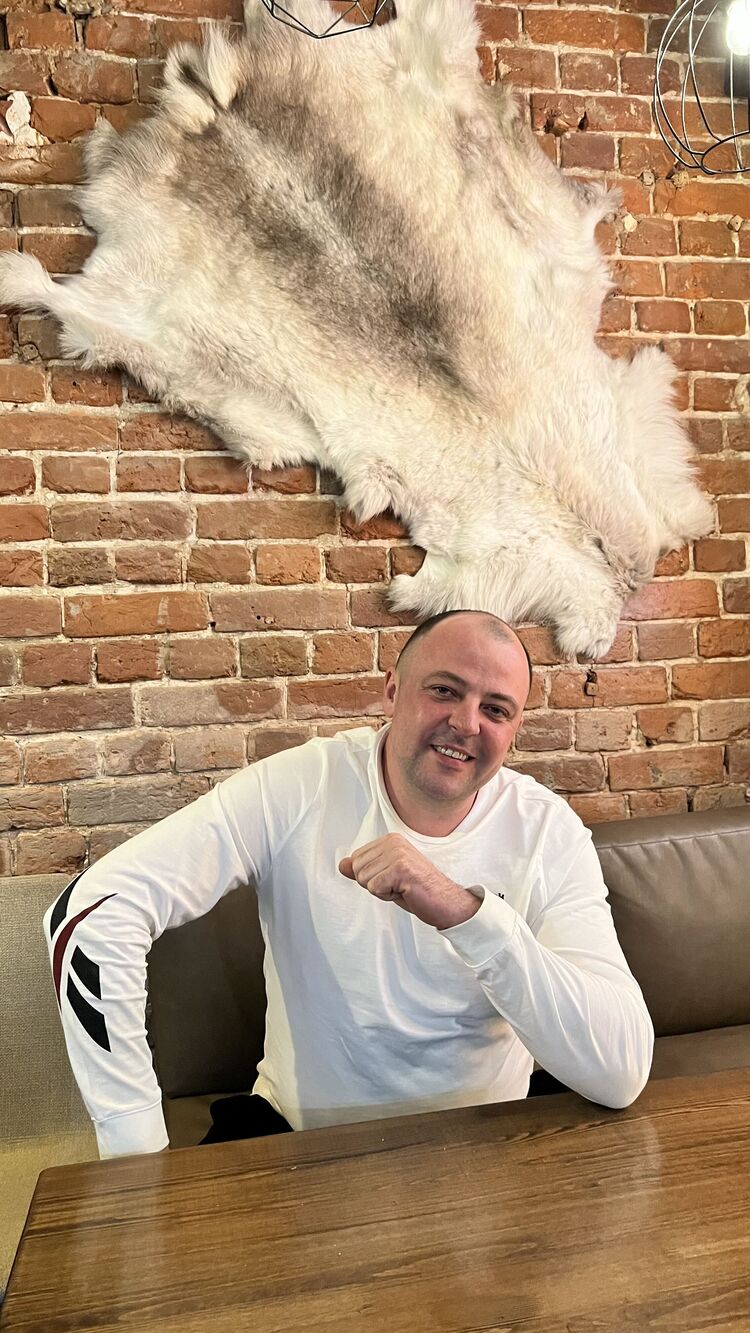  49589674  Aleksei, 39 ,    