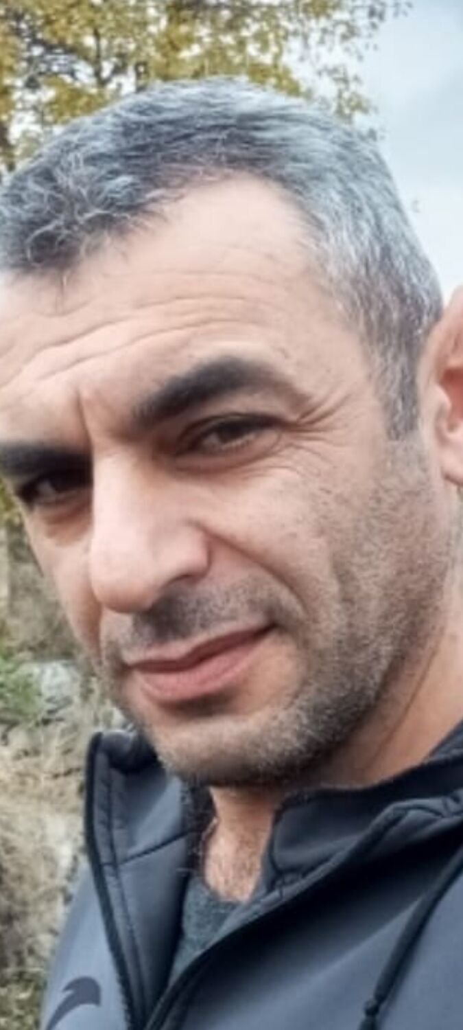  48506874  , 46 ,    