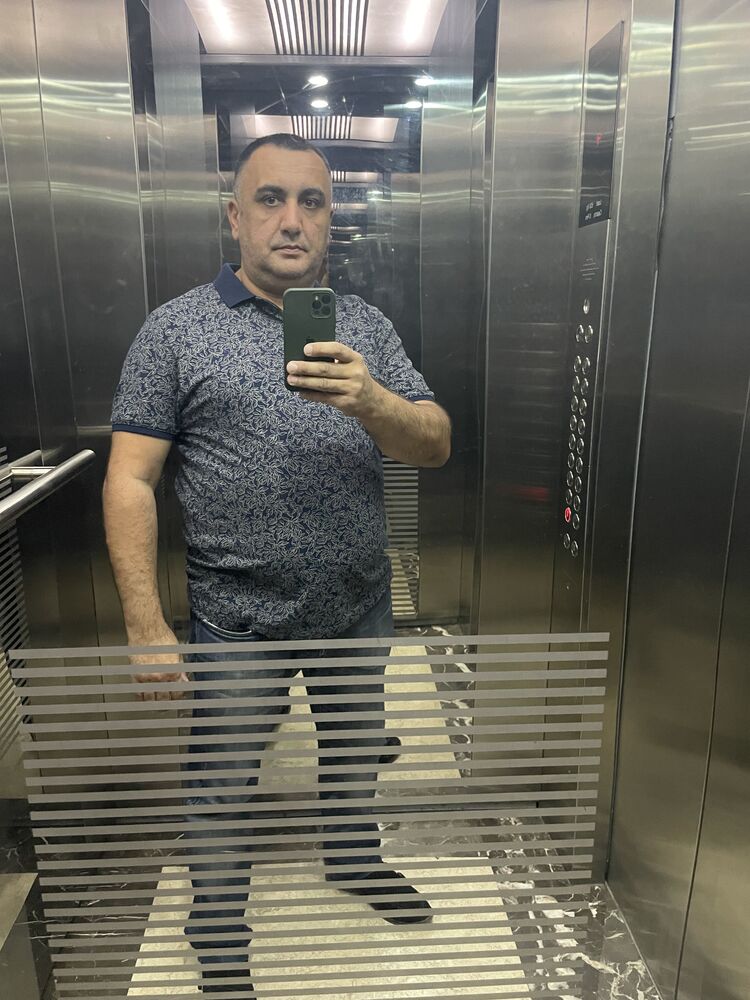  ,   Aleks, 45 ,   ,   