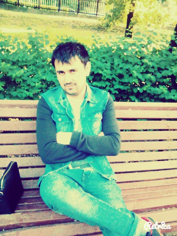  ,   Azat, 39 ,   ,   , c , 