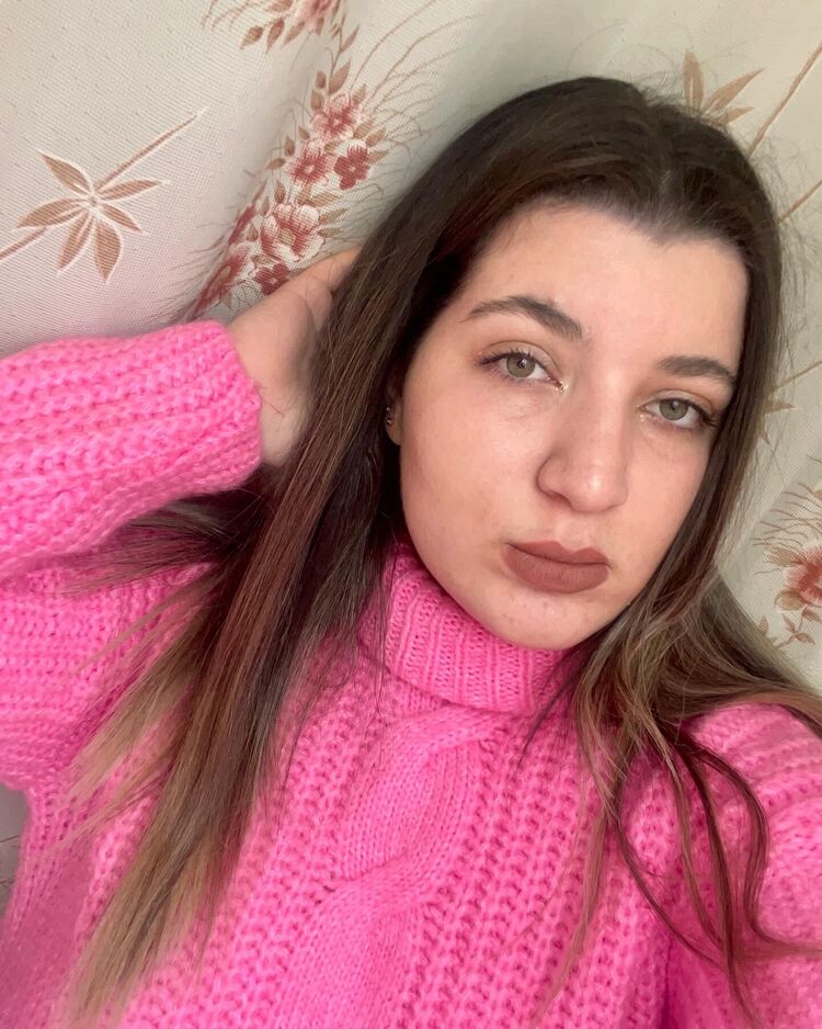  ,   Tatia, 26 ,     , c , 