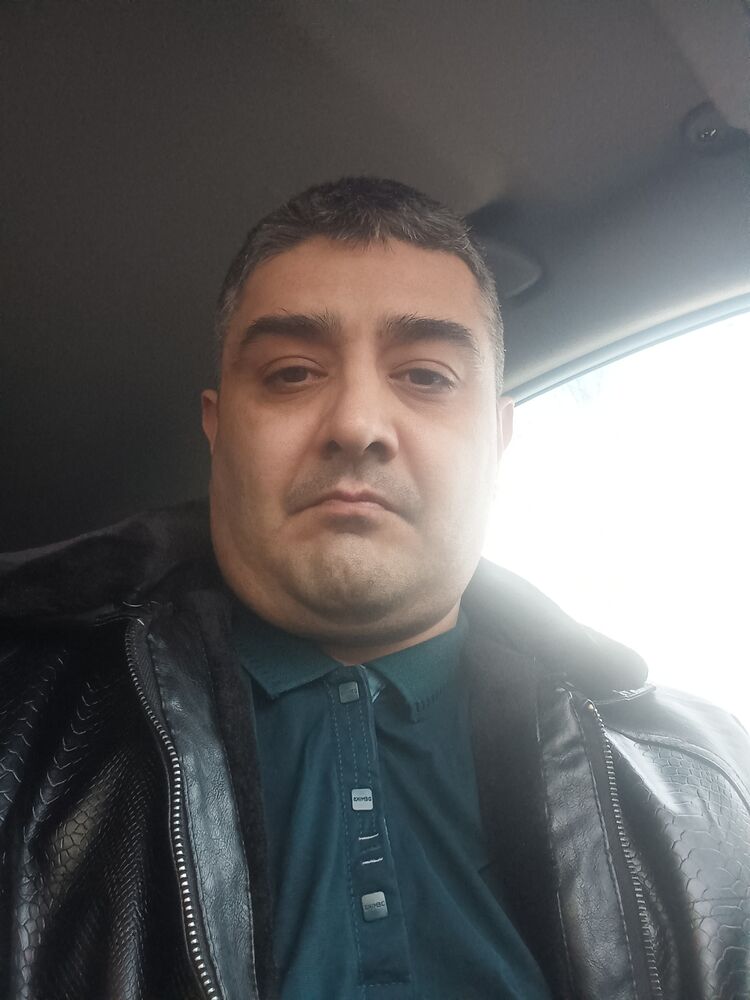  48910774  Muhammad, 38 ,    