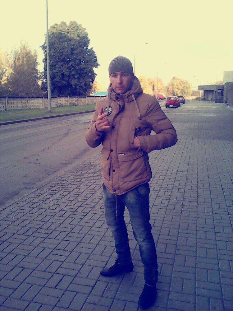  -,   RUSLAN, 32 ,   ,   , c 