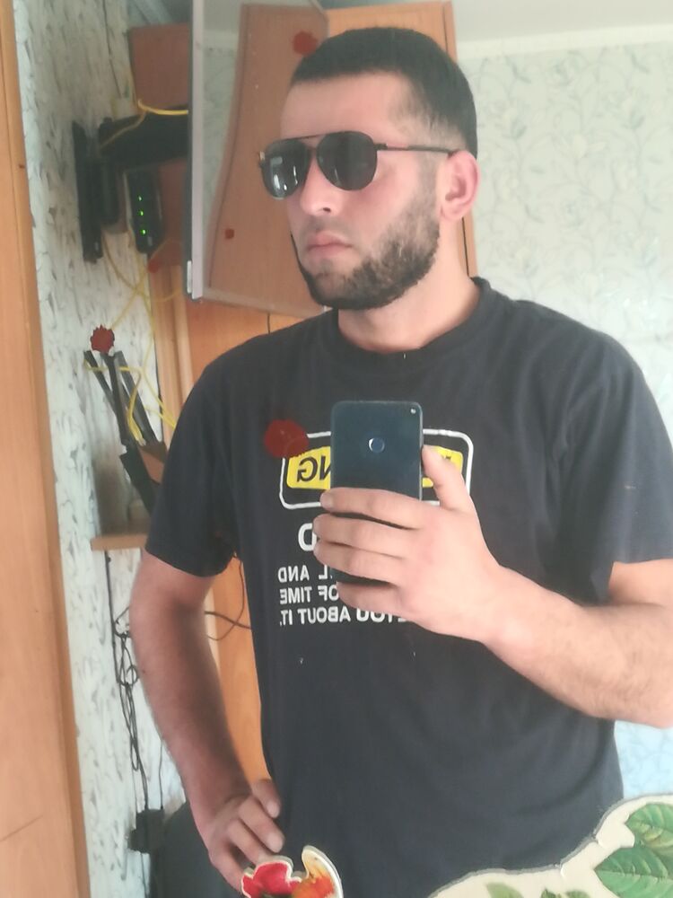 52028754  , 31 ,    -