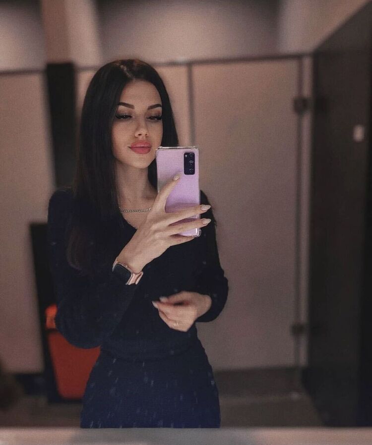  ,   Viktoria, 28 ,   ,   , c 
