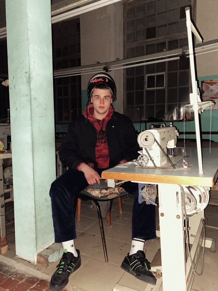  20483204  Bench, 26 ,    