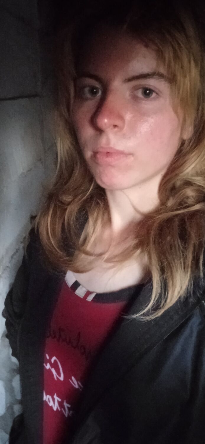  38074614  , 24 ,    