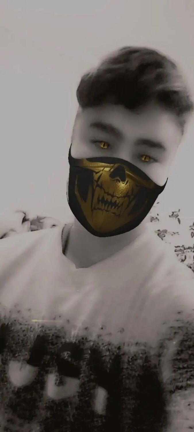  ,   Denis, 20 ,   c 