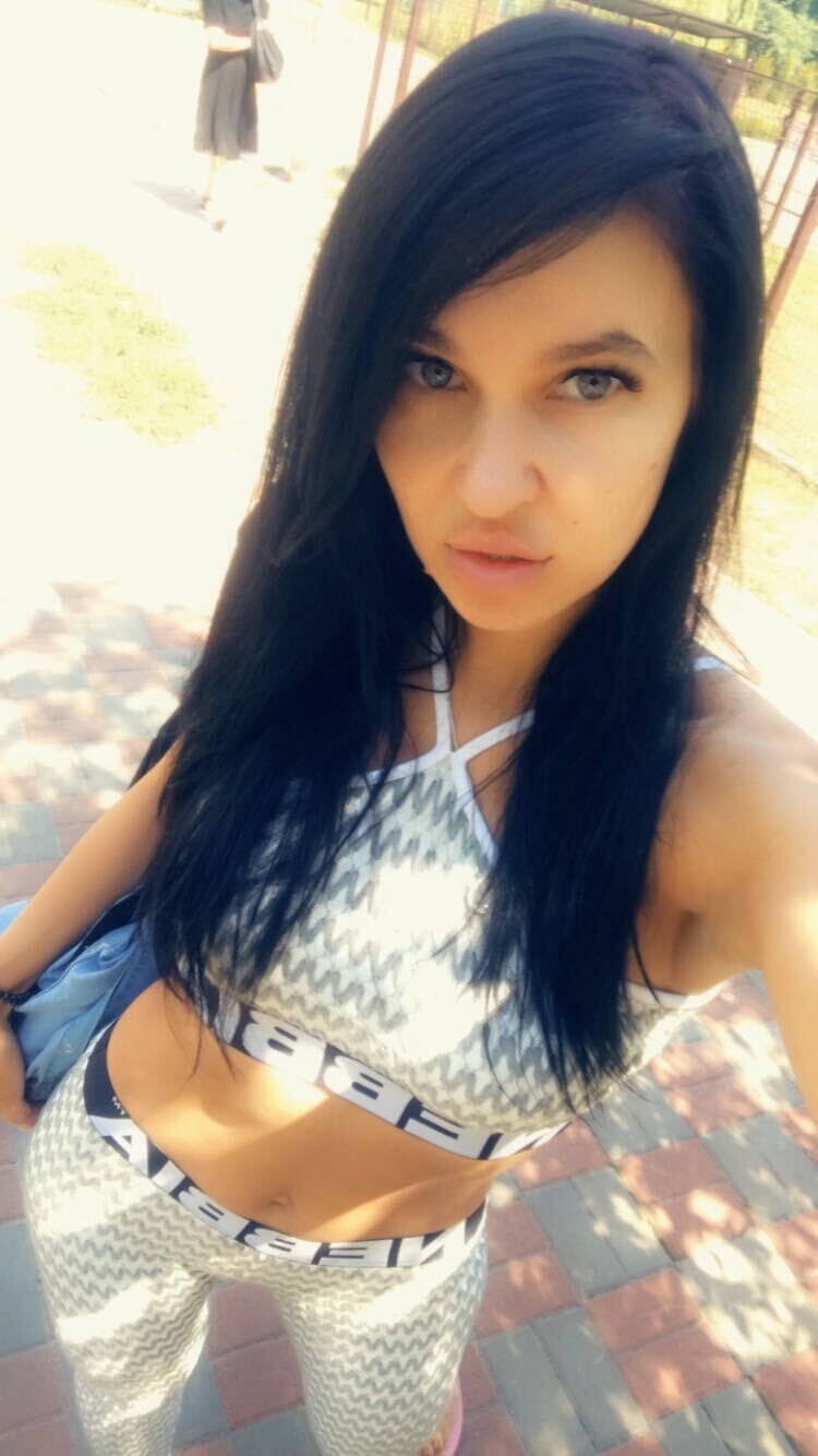  24182674  Inna, 33 ,    