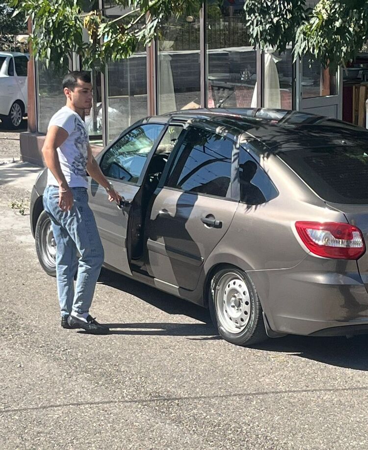  45608394  , 27 ,    