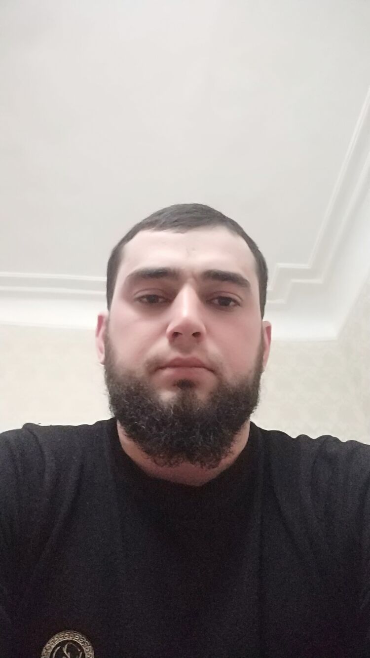  ,   Maga, 34 ,   ,   