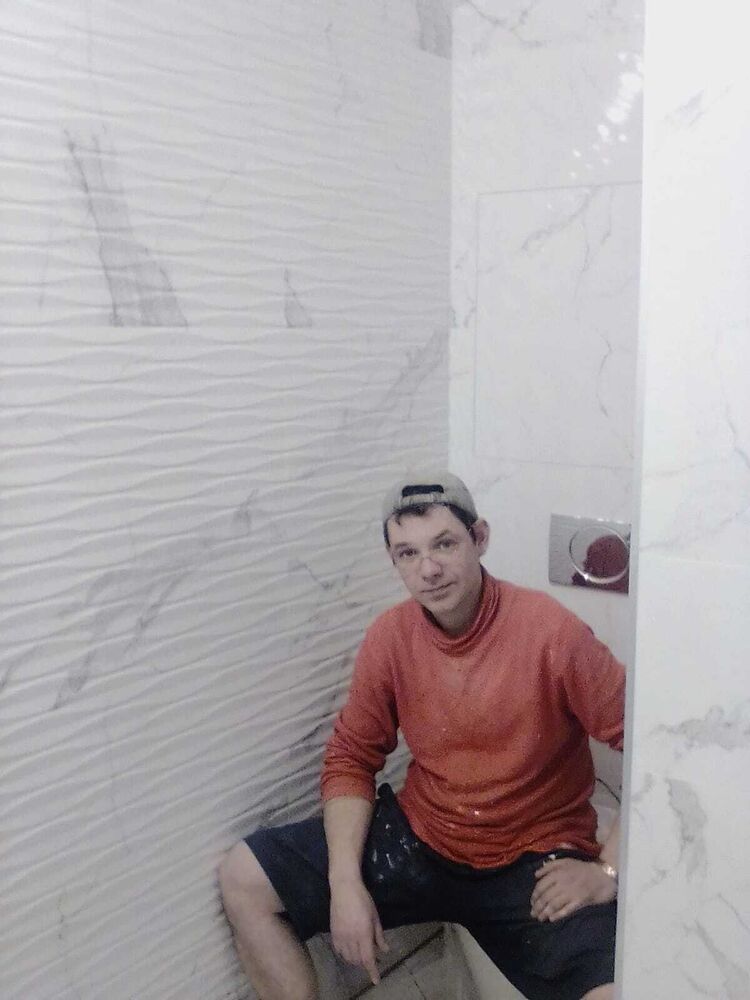  51272294  Aleksandr, 46 ,    