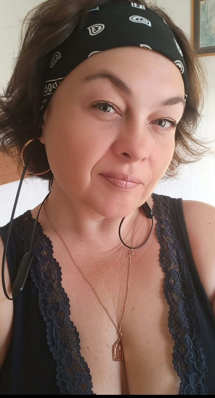  36149314  Yuliia, 51 ,    Frankfurt Am Main