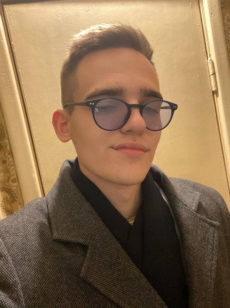 ���� 47890954 ����� ������, 22 ����, ���� ���������� � ������