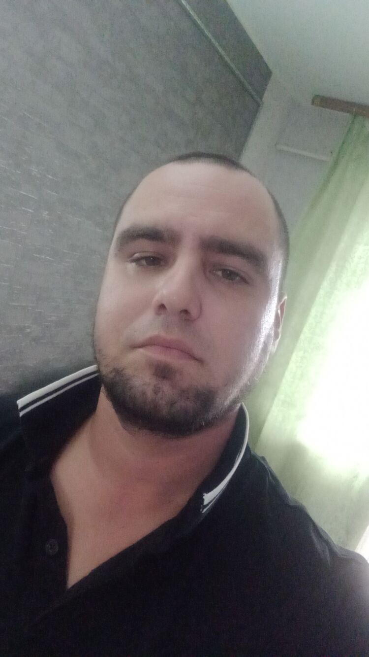  44941574  , 34 ,    
