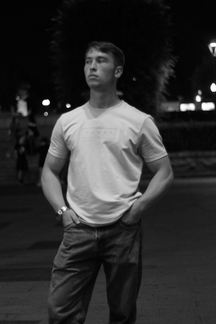 ���� 53042154 ����� Danyastylei, 19 ���, ���� ���������� � ����������