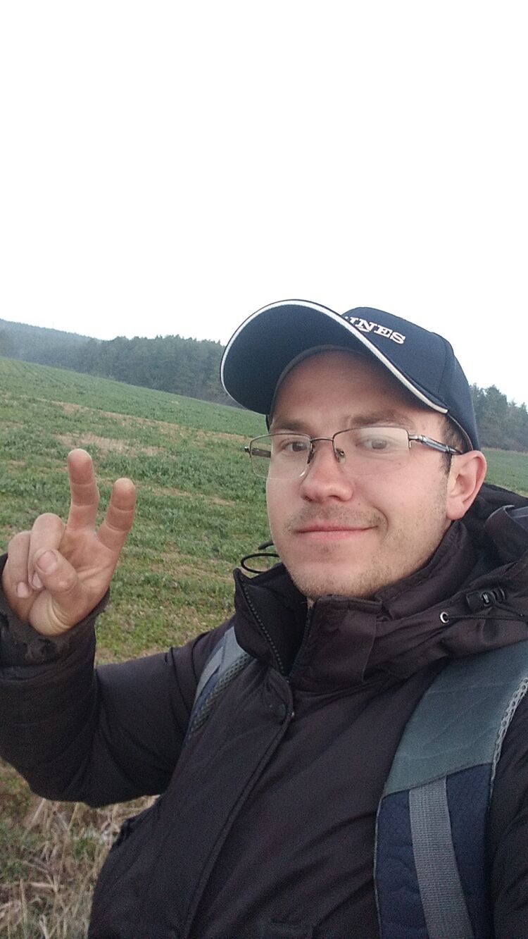  24623144  , 27 ,    