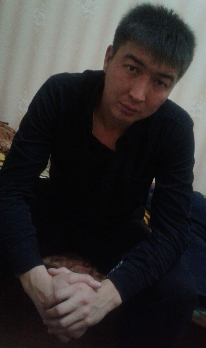  7438974  , 37 ,    