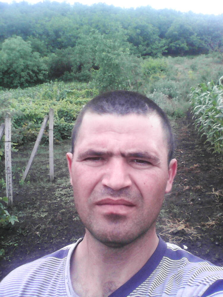  ,   ANDREI, 40 ,   