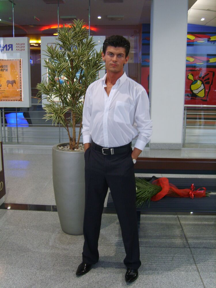 ,   Vlad, 41 ,   ,   