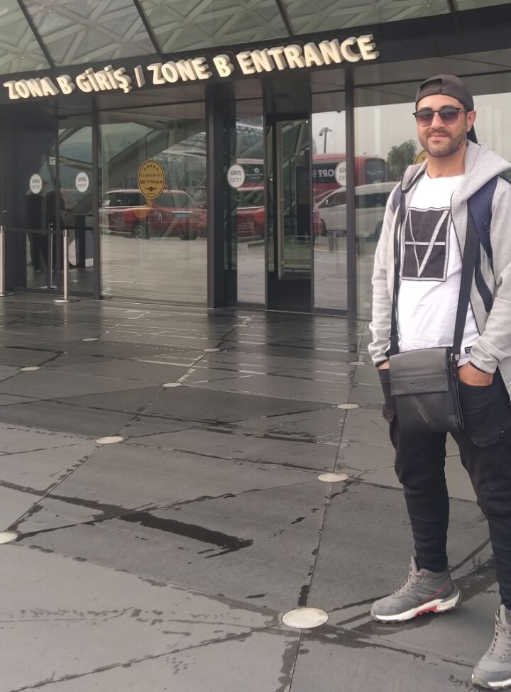  ,   Zaur, 33 ,     , c 