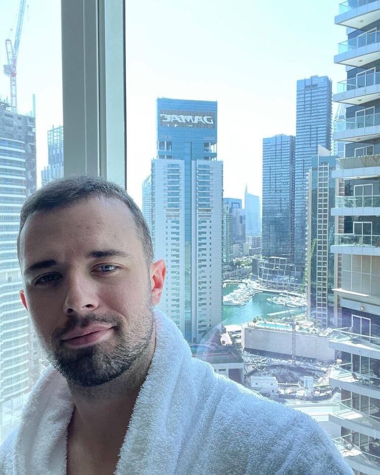 ���� 56224294 ������� �����, 42 ����, ���� ���������� � �����-����������