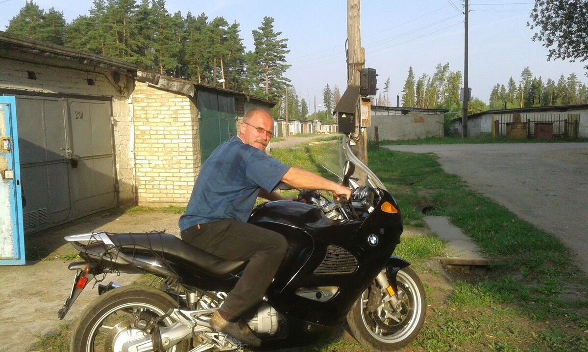  ,   Andrey, 52 ,   