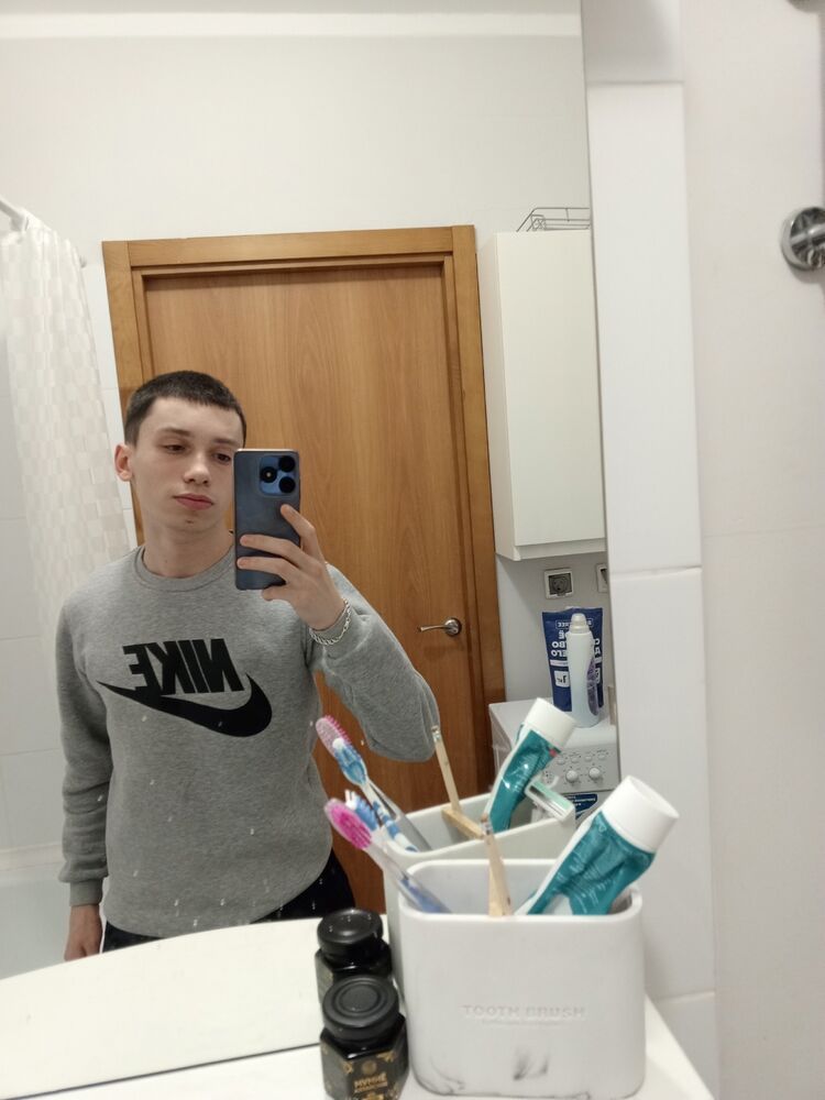 ���� 42416484 ����� ������, 21 ���, ���� ���������� � �������������