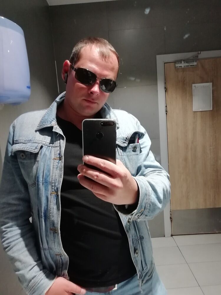  21669164  , 34 ,    