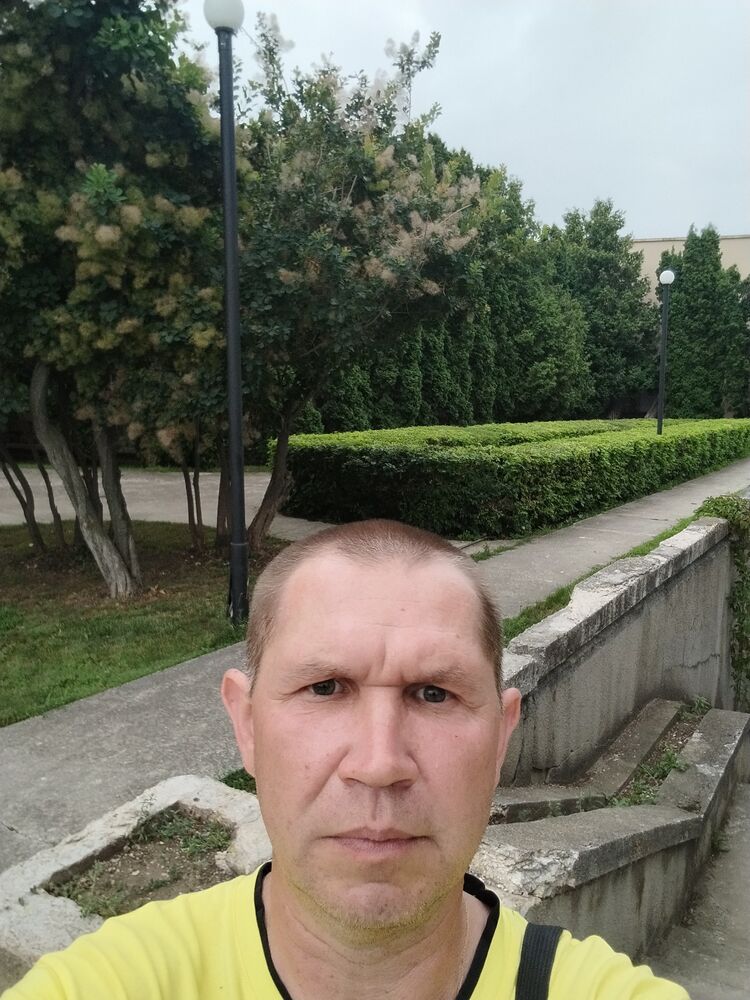  ,   Dmitriy, 48 ,   ,   