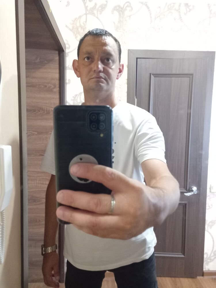  52594524  , 37 ,    