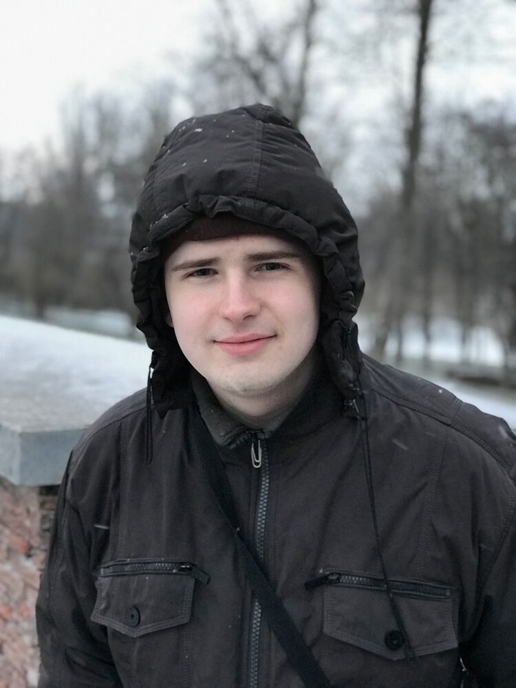  19112294  Serzh1996, 29 ,    