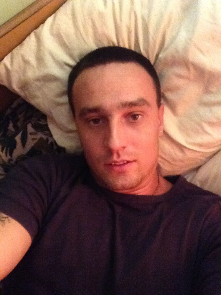 ,   Ruslan, 35 ,   ,   , c 