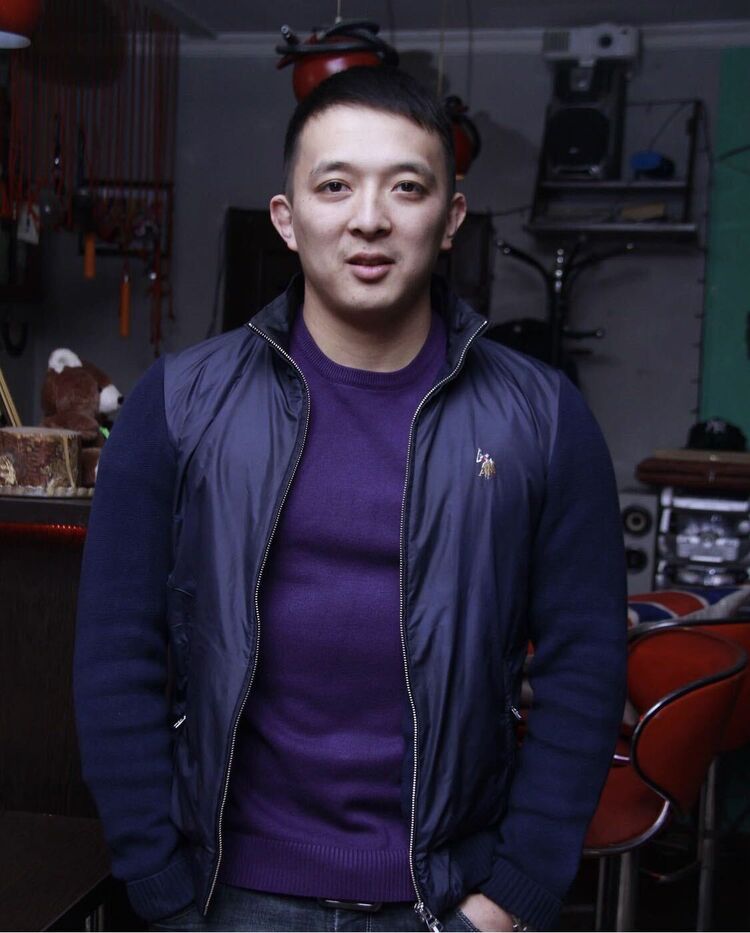  ,   Marsel, 30 ,   ,   