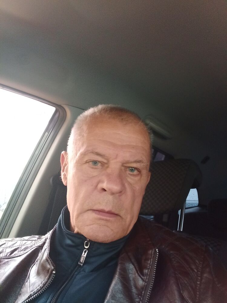  48712494  , 57 ,    