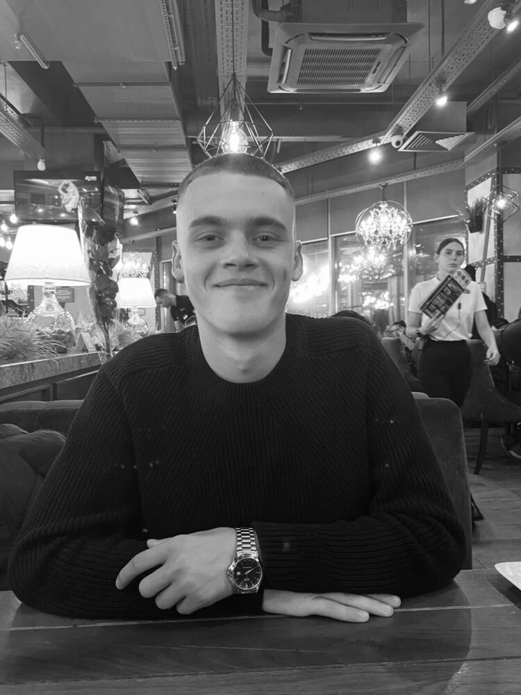  -,   Vladimir, 22 ,   ,   