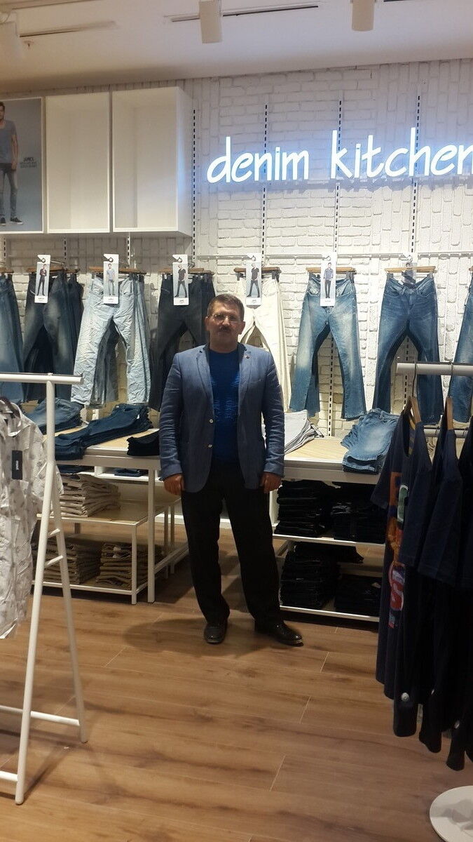  7424874  Yusuf, 50 ,    