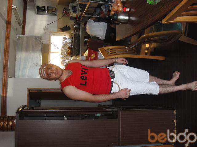  1030474  Amir, 36 ,    