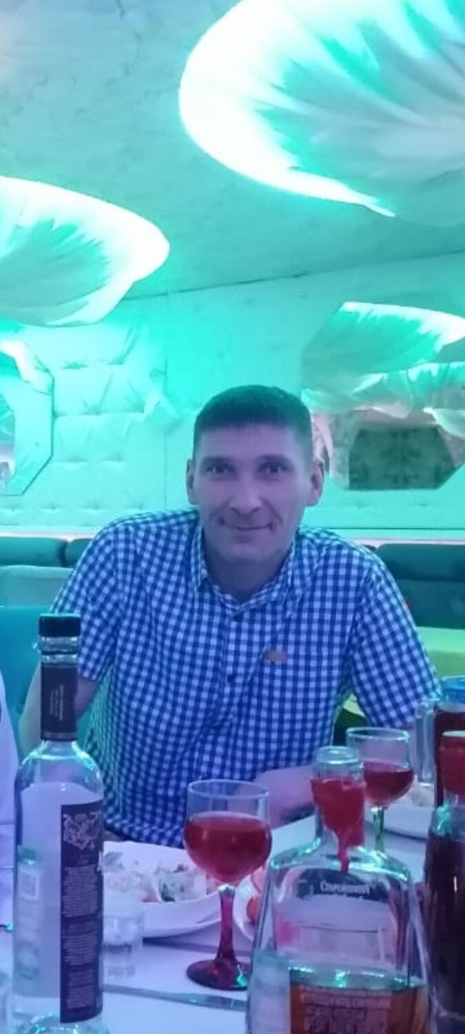   ,   Alexey, 40 ,   ,   