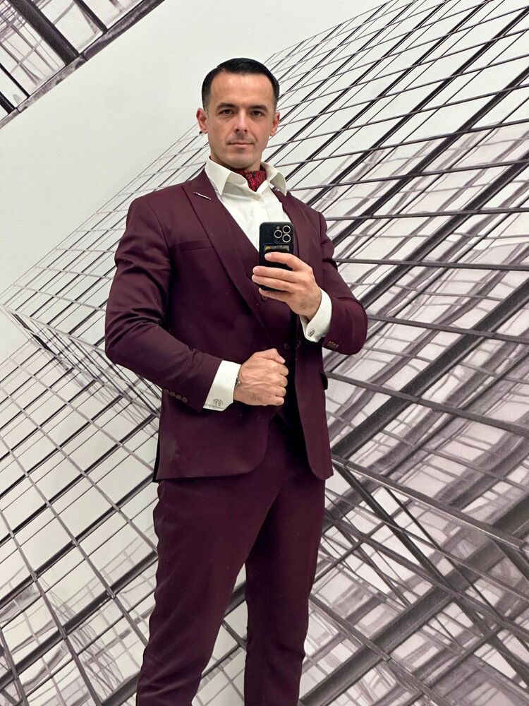  53810484  , 28 ,    Deleted