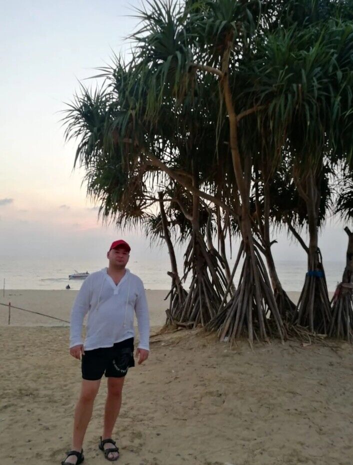  ,   Sergei, 39 ,     , c 