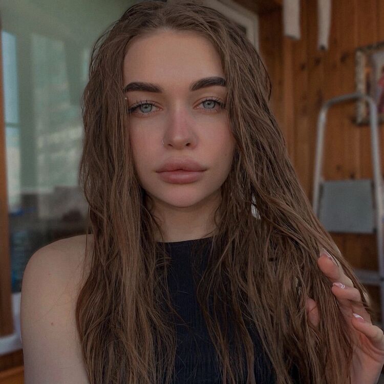  ,   Lina, 28 ,   ,   