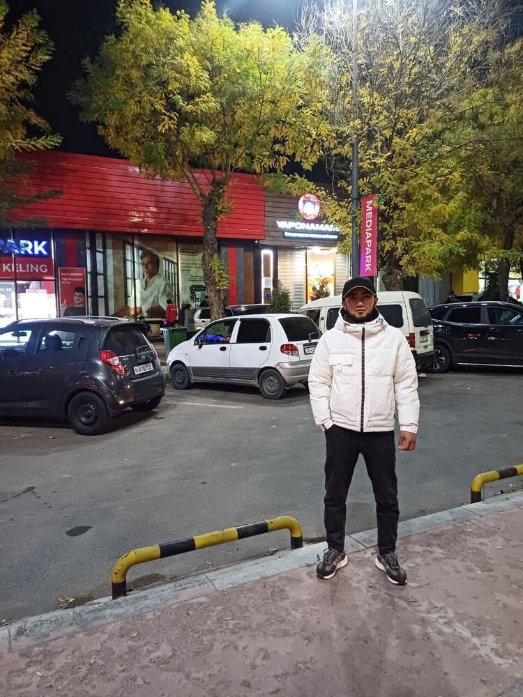  48086464  Kabulov, 22 ,    