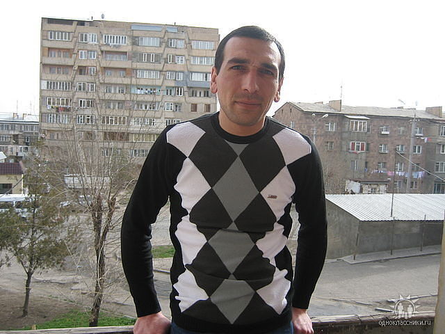 ,   Artur, 40 ,   ,   , c , 
