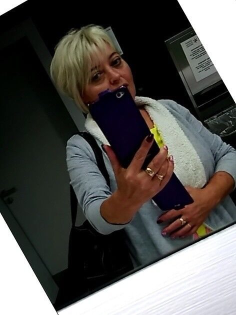  ,   Lana, 52 ,   